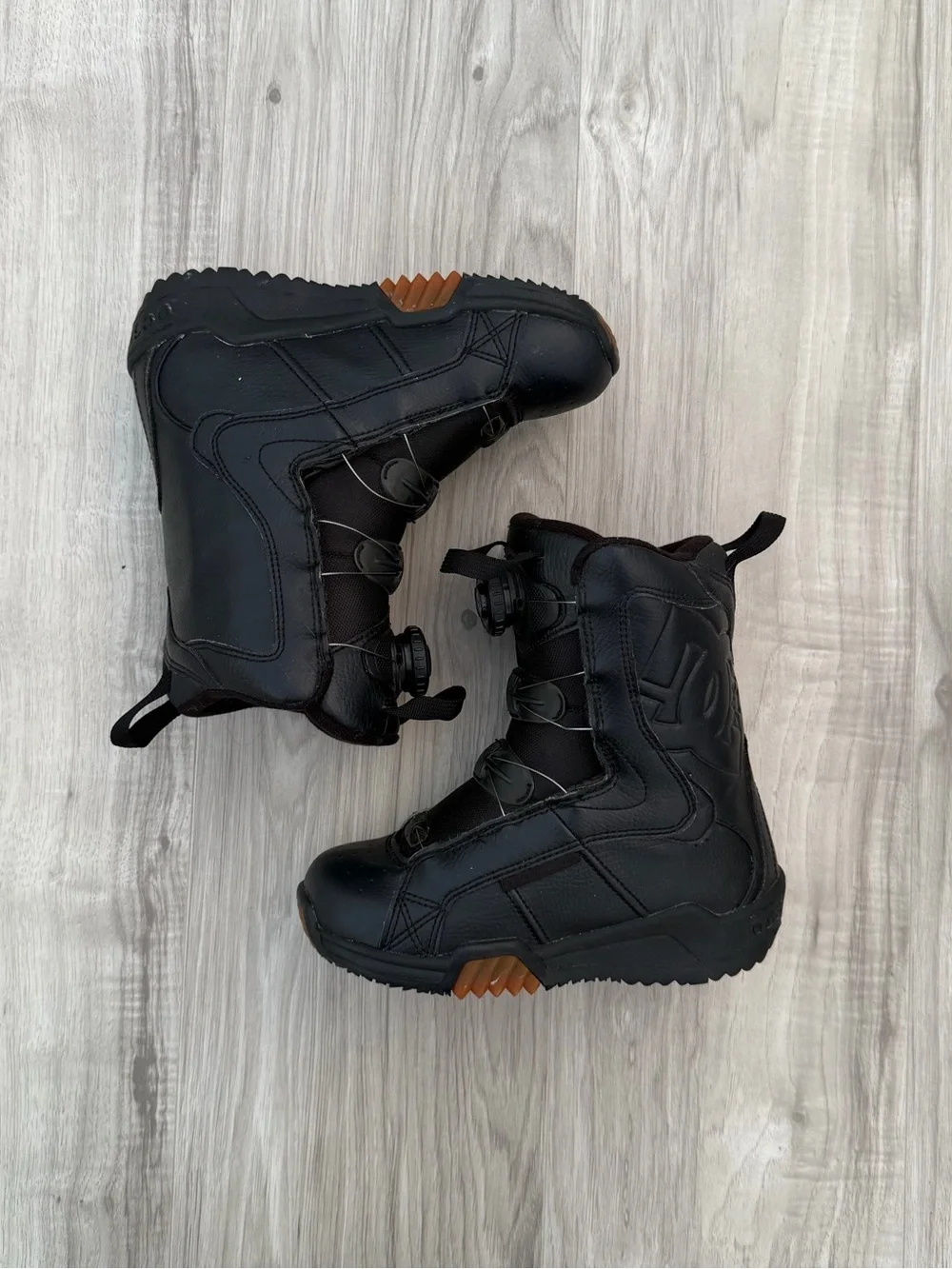 DC Emblem Youth Boa Blem Snowboard Boots